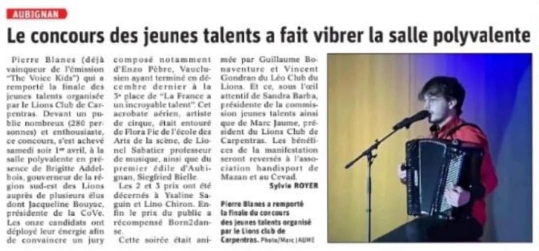 Pierre B. lors d'un concours de chant — photo 8